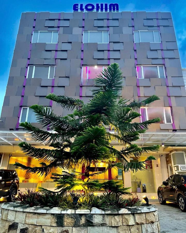Elohim Hotel Sentani ジャヤプラ エクステリア 写真